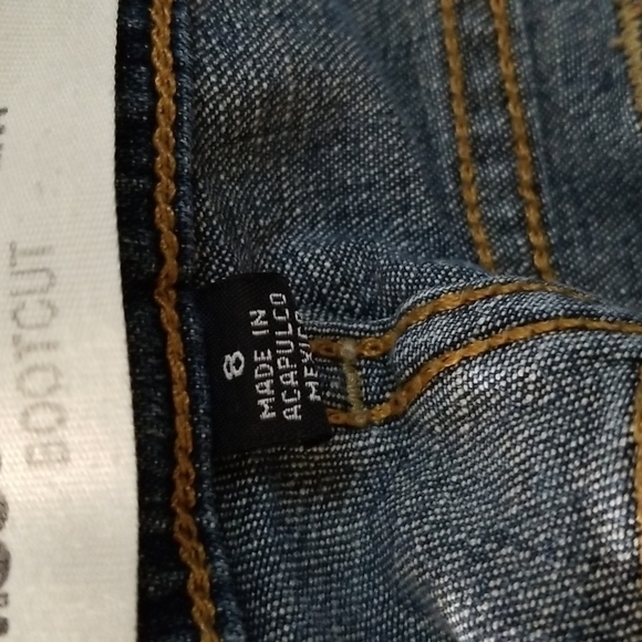 Mossimo Blue Denim Bootcut Jeans Women’s‎ Size 8 Classic Mid Rise Fit - Picture 6 of 7
